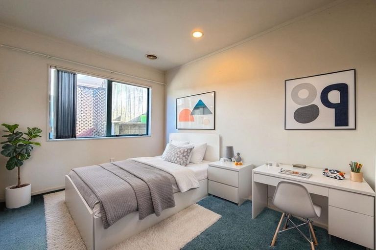 Photo of property in 31a Nalanda Crescent, Broadmeadows, Wellington, 6035