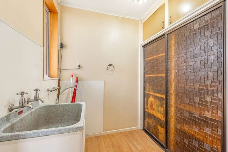 Photo of property in 44 Wentworth Street, East Gore, Gore, 9710