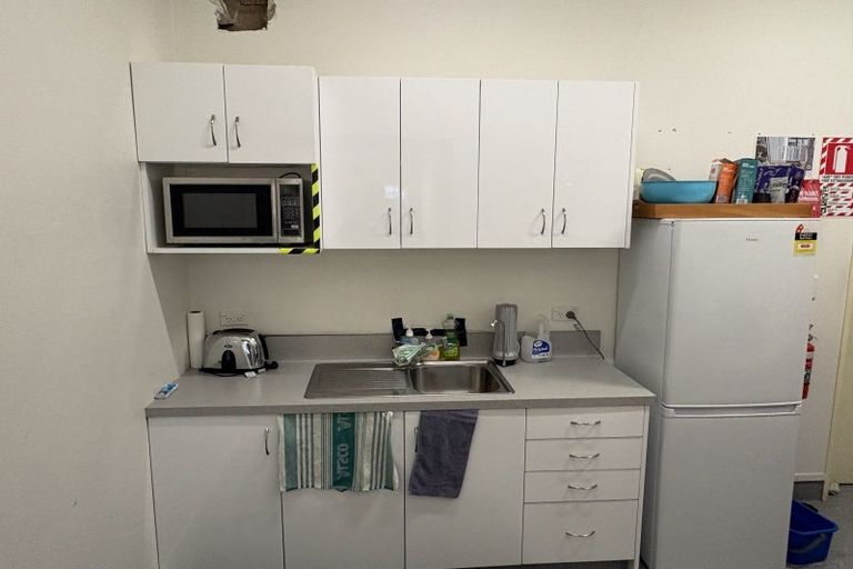 Photo of property in 108 Heretaunga Street, Palmerston North, 4414