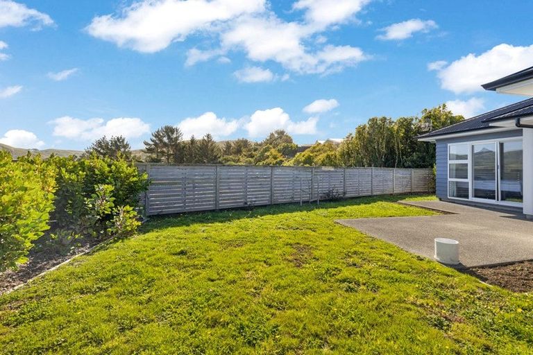 Photo of property in 169 Waipounamu Drive, Kelson, Lower Hutt, 5010