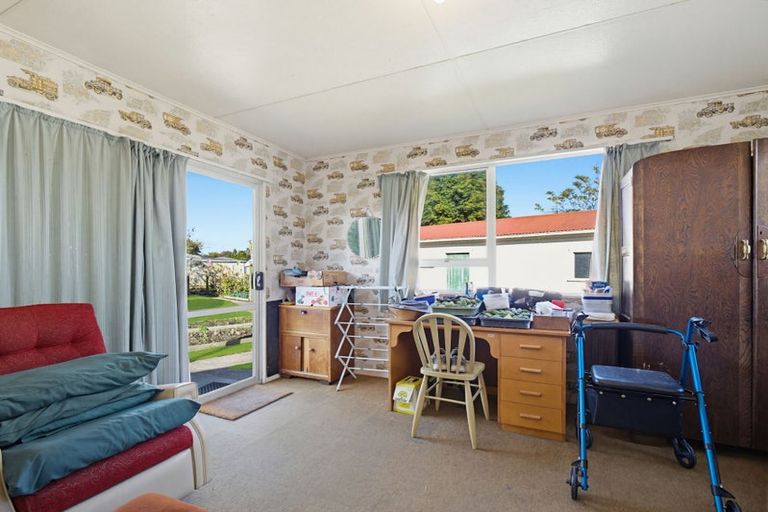 Photo of property in 36 Gloucester Street, Takaro, Palmerston North, 4412