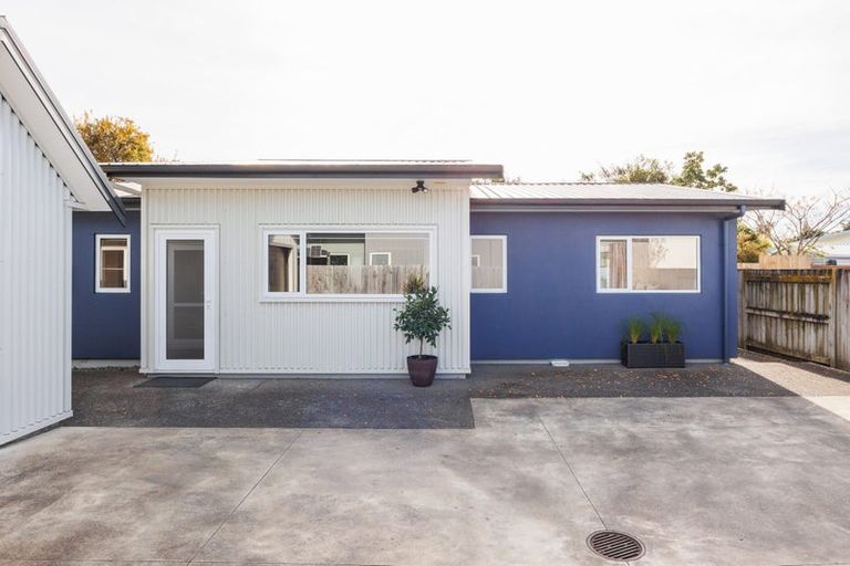 Photo of property in 259b College Street, West End, Palmerston North, 4412