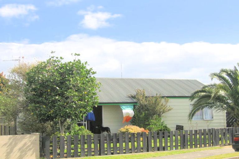 Photo of property in 7 Penrhyn Place, Mount Maunganui, 3116