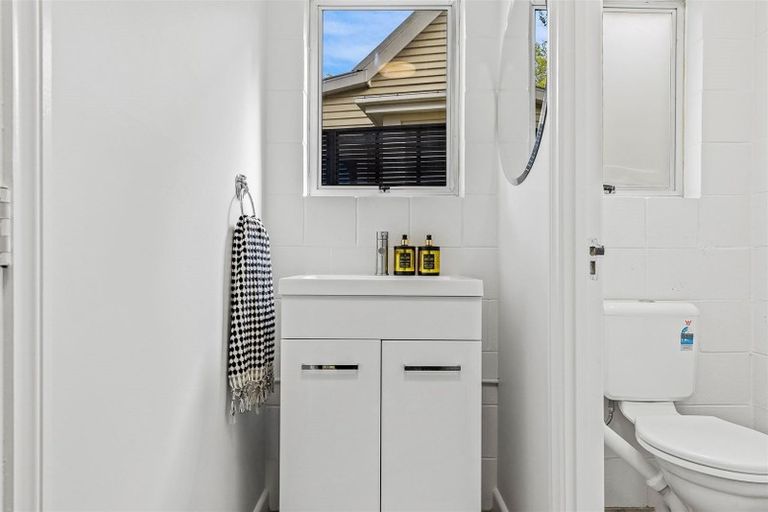 Photo of property in 3/34 Holly Road, St Albans, Christchurch, 8014