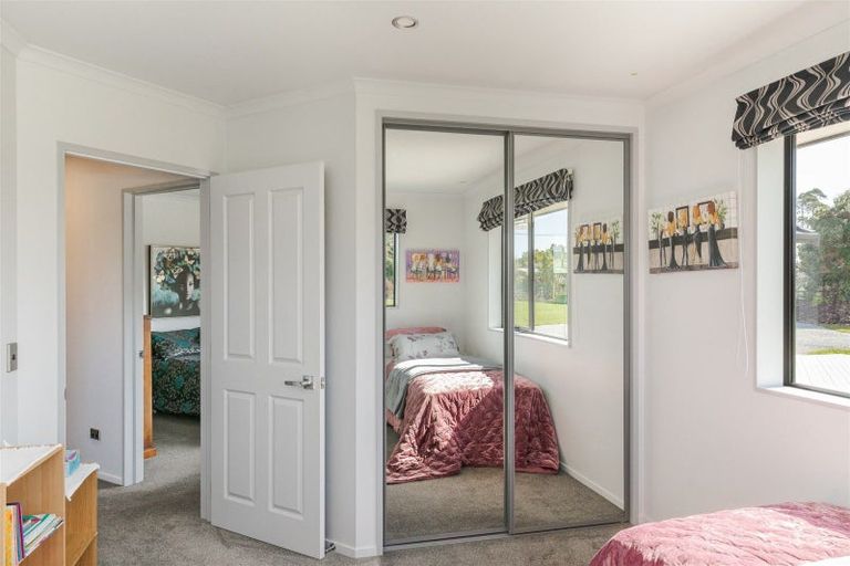 Photo of property in 73 Mcpadden Road, Westport, 7892