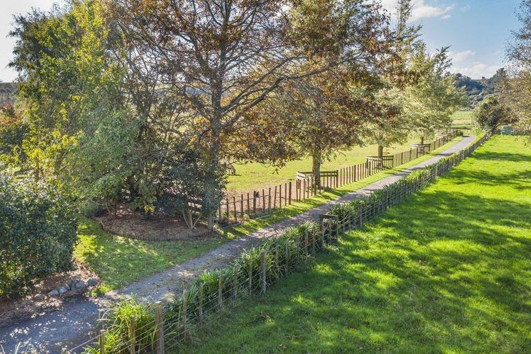 Photo of property in 54 Potts Road, Koputaroa, Shannon, 5571