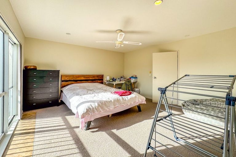 Photo of property in 7/78 Fernhill Way, Oteha, Auckland, 0632