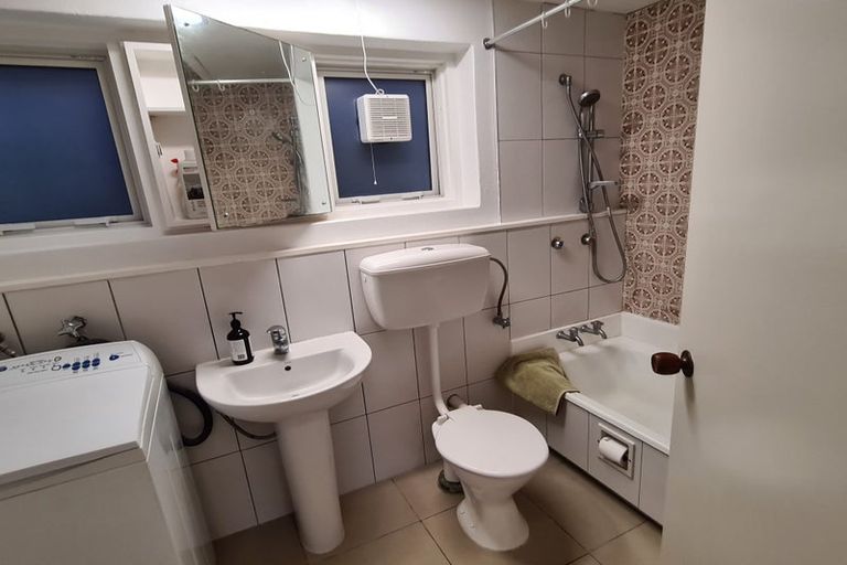 Photo of property in 116f5 Mairangi Road, Wilton, Wellington, 6012