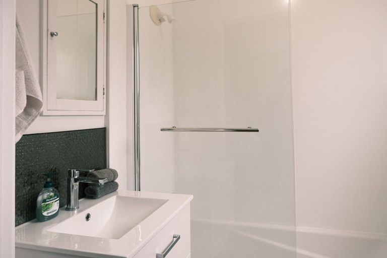 Photo of property in 24 Euan Street, Mangakakahi, Rotorua, 3015
