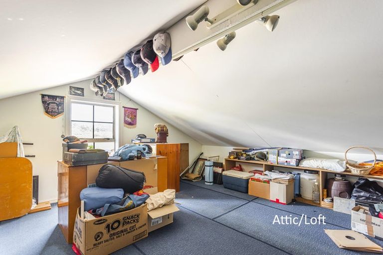 Photo of property in 29 Hercules Drive, Henderson, Auckland, 0612