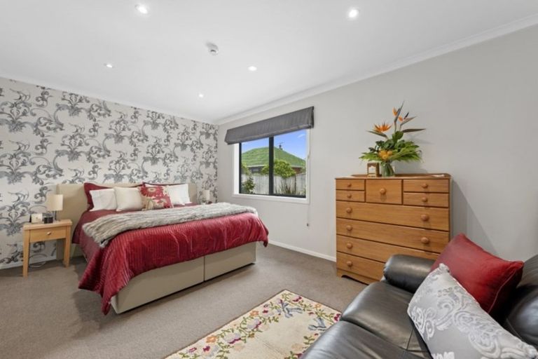 Photo of property in 30a Miro Street, Trentham, Upper Hutt, 5018