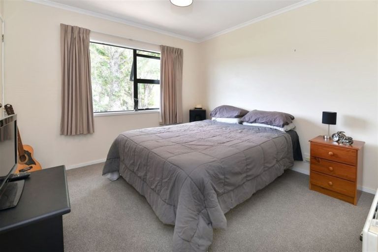 Photo of property in 10b Penton Road, Stanmore Bay, Whangaparaoa, 0932