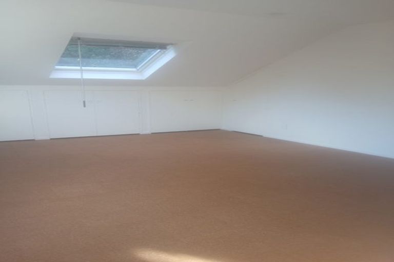 Photo of property in 36 Shandon Road, Vauxhall, Dunedin, 9013