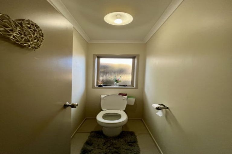 Photo of property in 129 Saint James Drive, Huntington, Hamilton, 3210