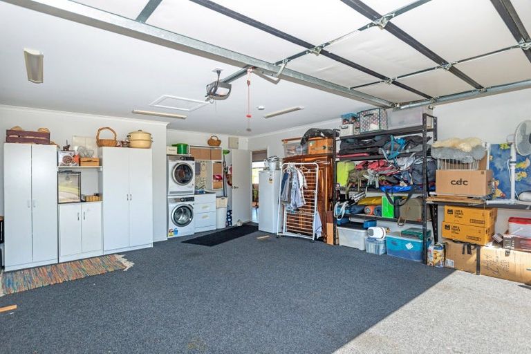 Photo of property in 50 Sterling Park, Lytton West, Gisborne, 4010