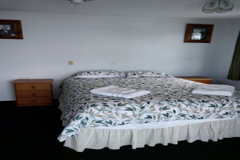 Photo of property in 310 Thames Coast Sh25 Road, Thornton Bay, Thames, 3575