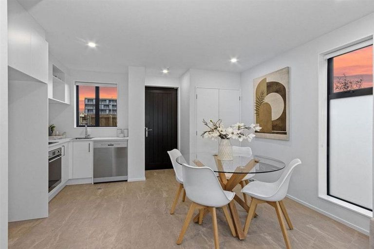 Photo of property in 10/258 Armagh Street, Christchurch Central, Christchurch, 8011