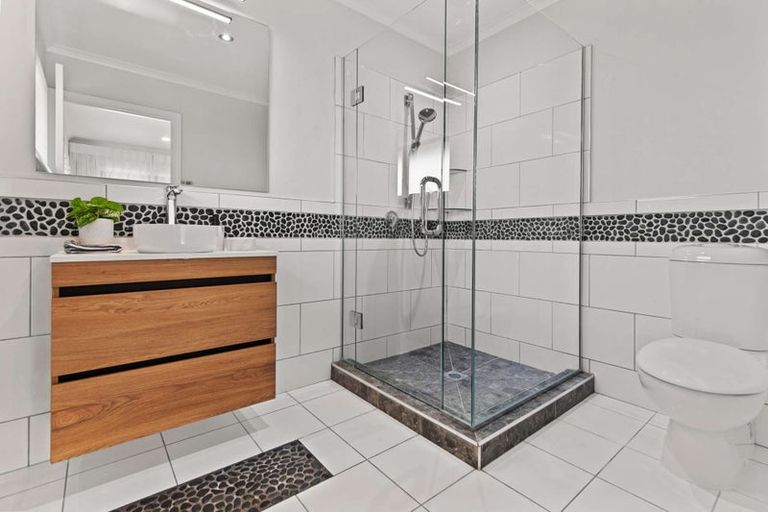 Photo of property in 7 Rodeo Drive, Kelvin Grove, Palmerston North, 4414
