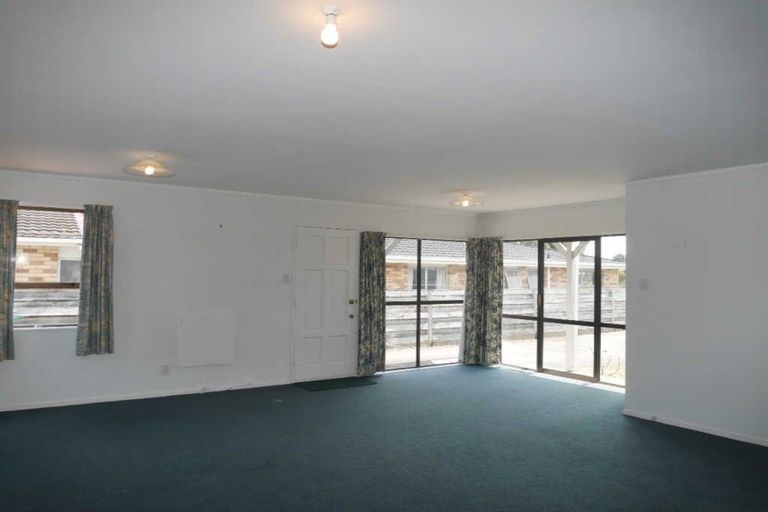 Photo of property in 3 Compass Court, Paraparaumu, 5032