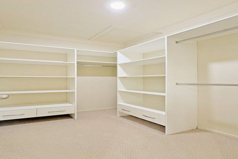 Photo of property in 56 San Marino Drive West, Henderson, Auckland, 0612