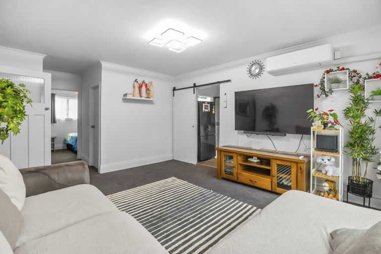 Photo of property in 6 Burnett Street, Calton Hill, Dunedin, 9012