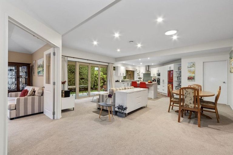 Photo of property in 8 Konini Street, Riccarton, Christchurch, 8041