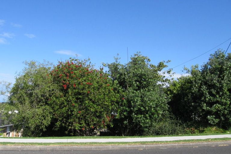Photo of property in 62b Arran Road, Browns Bay, Auckland, 0630