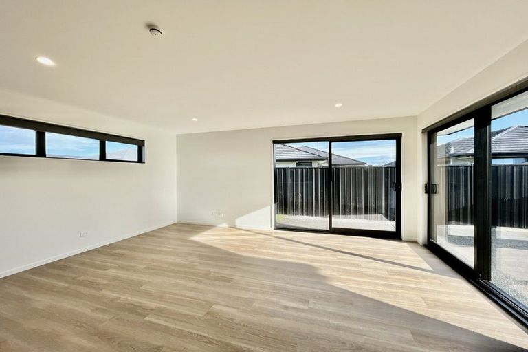 Photo of property in 11 Lintott Street, Kaiapoi, 7630