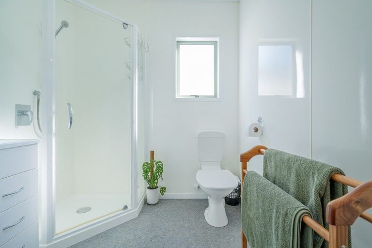 Photo of property in 52 Captain Cook Road, Cooks Beach, Whitianga, 3591