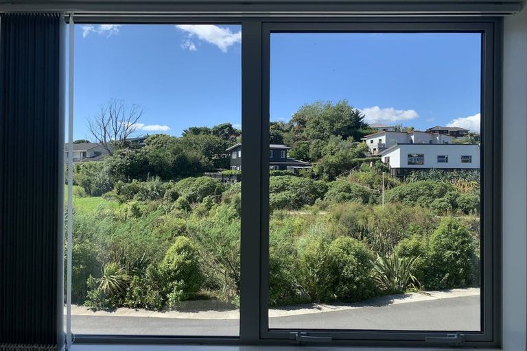 Photo of property in 4 Glide Lane, Whitby, Porirua, 5024