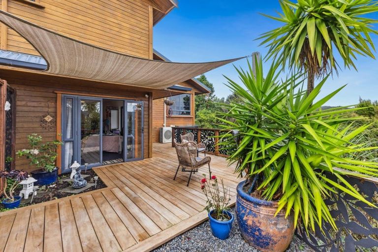 Photo of property in 43 Hihitahi Rise, Paihia, 0200