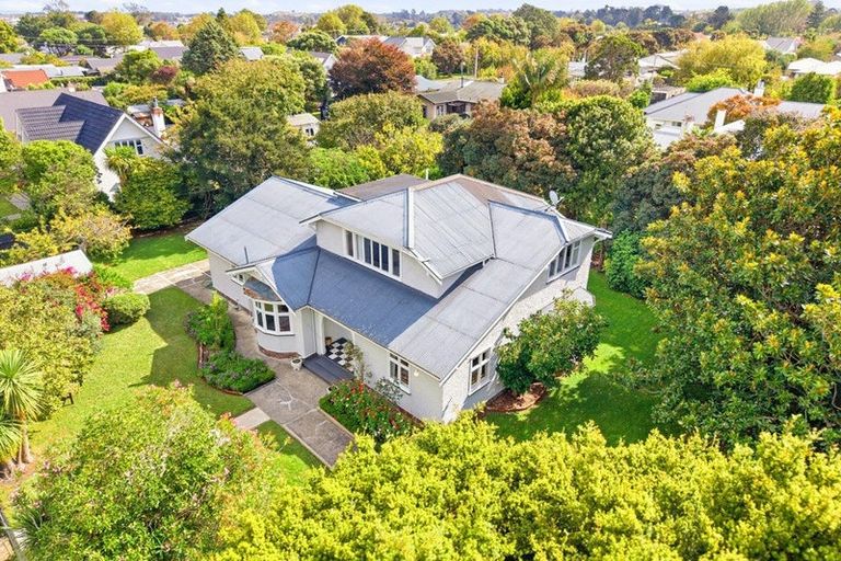 Photo of property in 5 Parkes Avenue, Saint Johns Hill, Whanganui, 4501