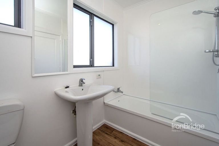 Photo of property in 32 Amyes Road, Hornby, Christchurch, 8042