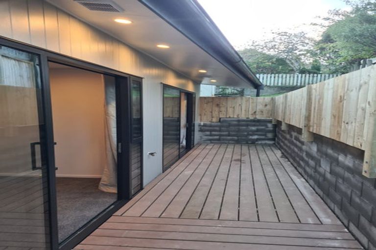 Photo of property in 12 Chester Road, Tawa, Wellington, 5028