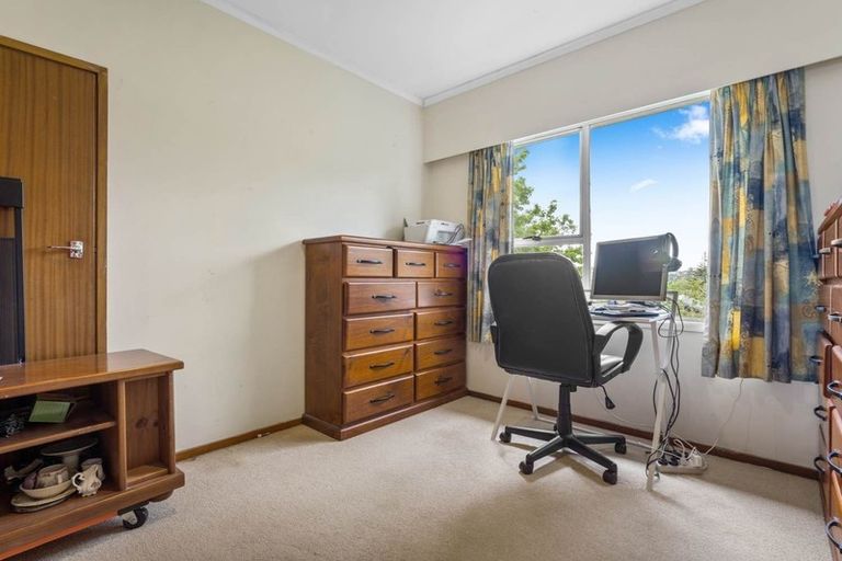 Photo of property in 20 Redwood Drive, Massey, Auckland, 0614