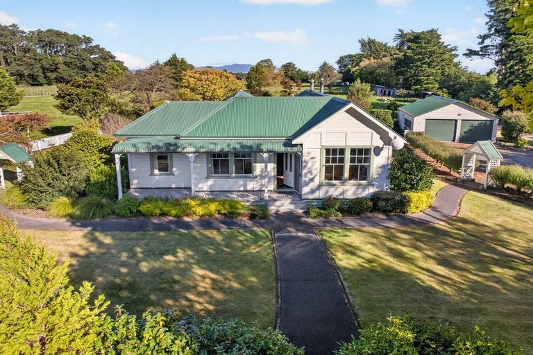 Photo of property in 52 Longwood Road, South Featherston, Featherston, 5771