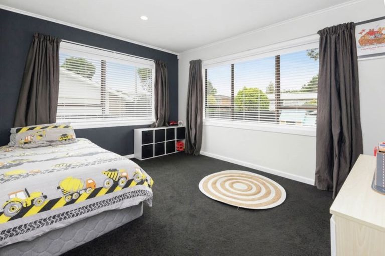 Photo of property in 1/21 Union Road, Howick, Auckland, 2014