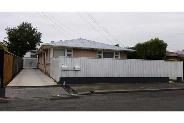 Photo of property in 2/84 Clare Road, St Albans, Christchurch, 8014