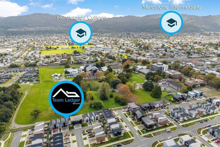 Photo of property in 15 Raeble Walkington Lane, Wallaceville, Upper Hutt, 5018