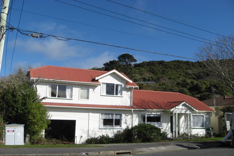 Photo of property in 19 Chamberlain Road, Karori, Wellington, 6012