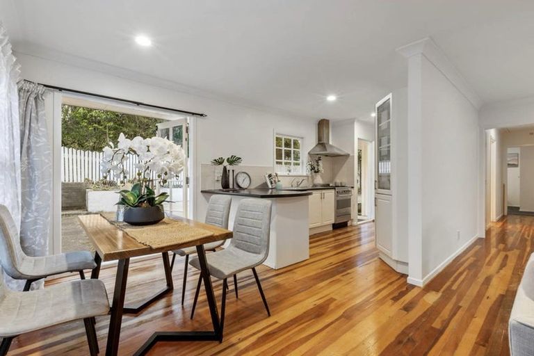 Photo of property in 65 Monarch Avenue, Hillcrest, Auckland, 0627