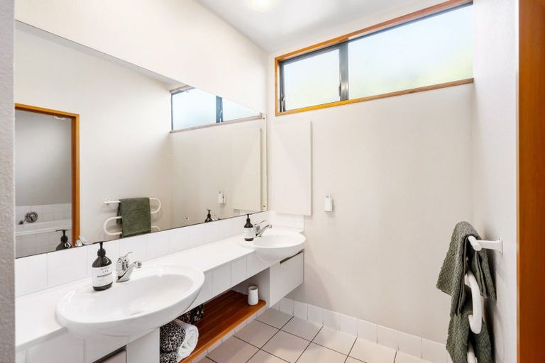 Photo of property in 31 Rotowhenua Road, Poraiti, Napier, 4182