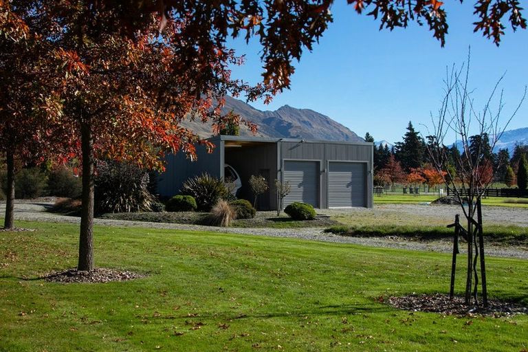 Photo of property in 14 Little Orchard Way, Wanaka, 9382