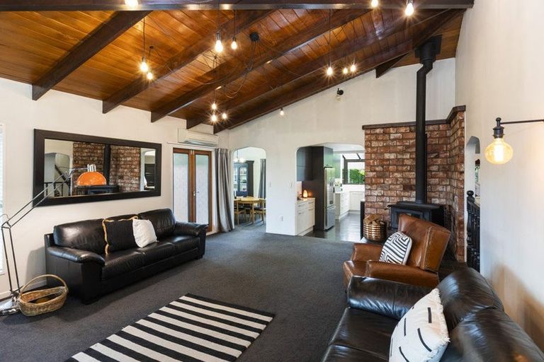 Photo of property in 48 Pentecost Road, Rangiora, 7400