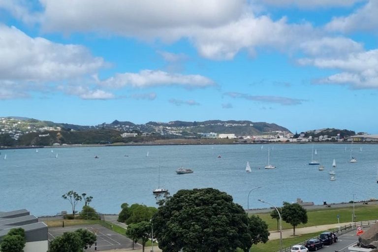 Photo of property in 380a Evans Bay Parade, Hataitai, Wellington, 6021