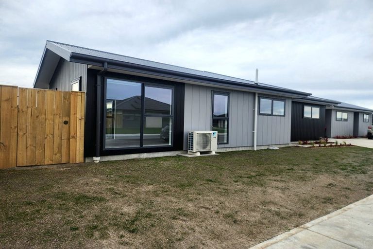 Photo of property in 2 Ellmers Street, Woodend, 7610