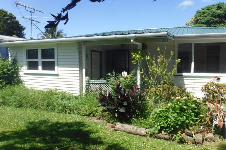 Photo of property in 147 Lancaster Road, Beach Haven, Auckland, 0626