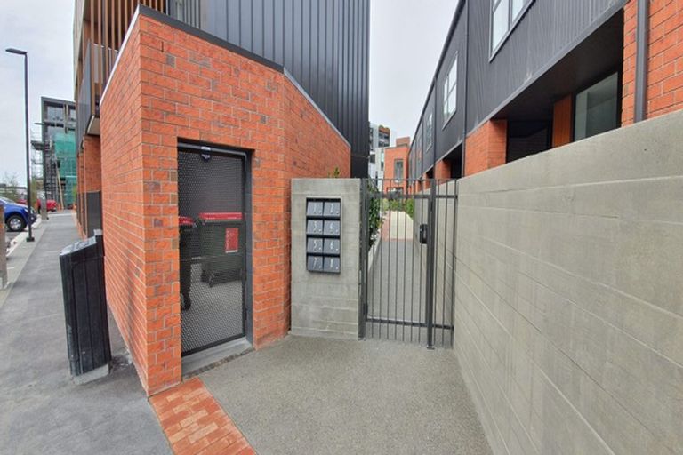 Photo of property in 5/235 Madras Street, Christchurch Central, Christchurch, 8011