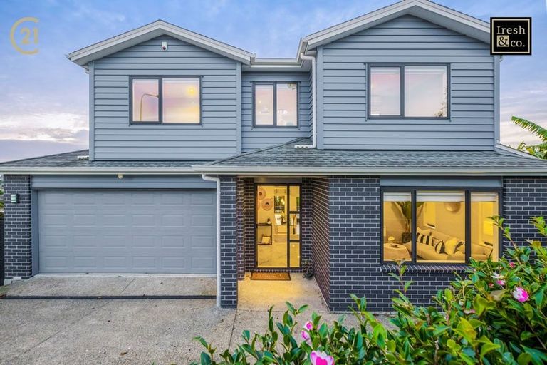 Photo of property in 33 Kirikiri Drive, Papakura, 2110