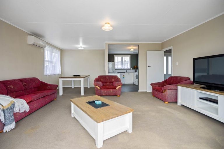 Photo of property in 10 Koreke Place, Tokoroa, 3420